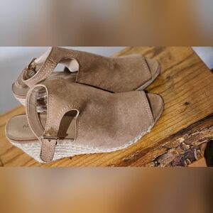 3 inch wedge sandal